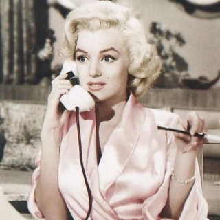Telegram group profile photo for Девочки,что по стилю?💋