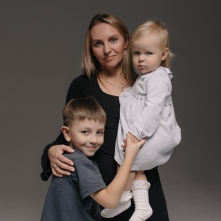 Telegram profile photo for Катя Палыгина • блогинг • лайф