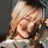 Telegram profile photo for Roxana🐣