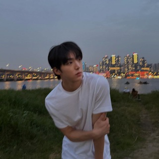 Telegram profile photo for bby shark ୨ৎ 준혁