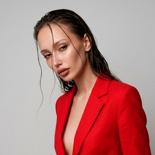 Telegram profile photo for Дизайн, который продаёт | Анастасия Бондалет