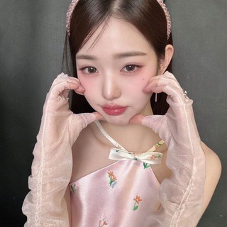 Telegram profile photo for radiant blossom; a portrait of joyful beauty.