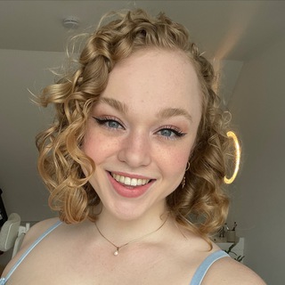 Telegram profile photo for Sarah Calanthe