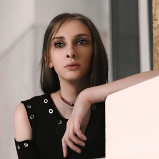 Telegram profile photo for Лис Элмонт. Стихи