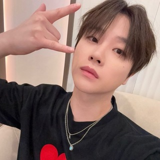Telegram profile photo for ❦𝑻𝒆𝒖𝒎𝒖𝒍𝒕𝒊 𝒓𝒐𝒐𝒎 (𝑴𝒂𝒔𝒉𝒊𝒉𝒐 𝒉𝒐𝒖𝒔𝒆)❦