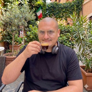 Telegram profile photo for Brunovski. НЕ про IT. Про жизнь 😏