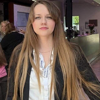 Telegram profile photo for Финансы с Maria Loth: Страхование, Кредиты, Благополучие💶