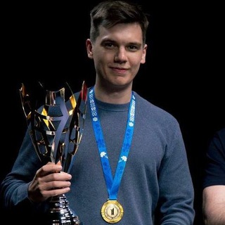 Telegram profile photo for Ferrari | Не путать с машиной