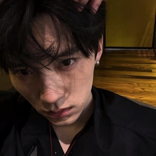 Telegram profile photo for YOONMI STICKS : стикеры из лакорнов/дорам/манхв