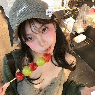 Telegram profile photo for ㅤ𝖵 ᩿𝖺𝗇𝗂𝗅𝗅𝖺 ᩴ𝖡𝗅𝗈𝗈𝗆 ᩘ