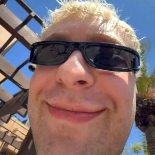 Telegram profile photo for Антоша <3