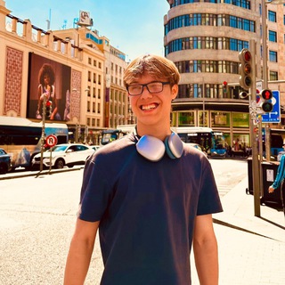 Telegram profile photo for сааша тут ✌🏻