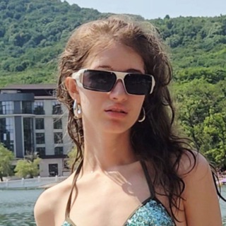 Telegram profile photo for Топчик от Черкасовой 📲 Тг-журнал Альбины