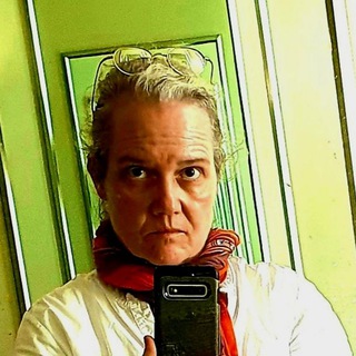 Telegram profile photo for Ruth Gadé - Zwischen Freispruch und Insolvenz