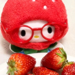 Telegram profile photo for strawberry cake