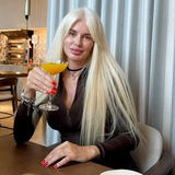 Telegram profile photo for «Дом блондинки »-взгляд на моду, эстетику и жизнь.