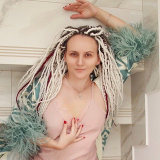 Telegram profile photo for Девочки, живём один раз