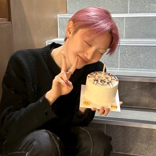 Telegram profile photo for 야옹 , , hyunbin