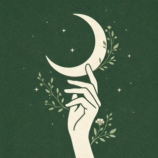 Telegram profile photo for Книжный артхаус ☽ Дарья Райнер