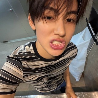 Telegram profile photo for seonghyeon. ♥️