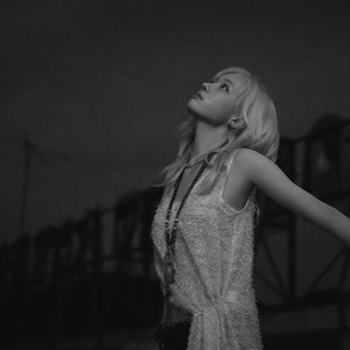 Telegram profile photo for CLOSED 愛. little moon in your eyes