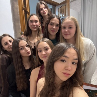 Telegram profile photo for Обсуждаем и осуждаем 🤫