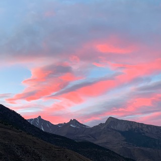 Telegram profile photo for Домик где-то в Дигории🌄