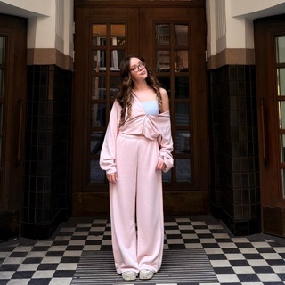 Telegram profile photo for 𝑎𝑛𝑔𝑒𝑙'𝑠 𝑎𝑢𝑟𝑎 🎀