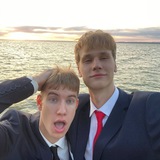 Telegram profile photo for научу играть хуем на рояле
