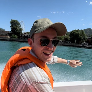 Telegram profile photo for 🇰🇷Artemiy from Moscow • Корея