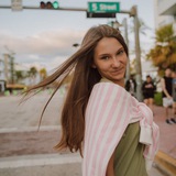 Telegram profile photo for dailyEmily