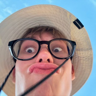 Telegram profile photo for ВАНИШ ЧЕСТНО