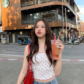 Telegram profile photo for ស្រីស្អាតកំសត់😍🍑🍆