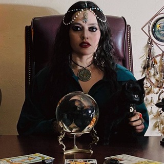 Telegram profile photo for Письма от Камиллы🔮