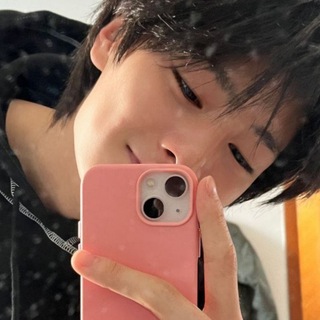 Telegram profile photo for переехала // fа́rewell, neverland