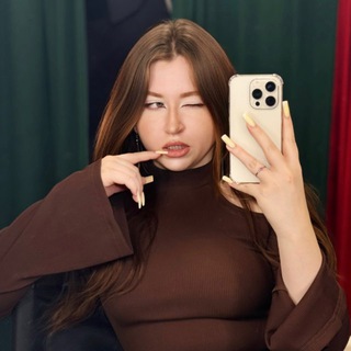 Telegram profile photo for emeraudeslilas