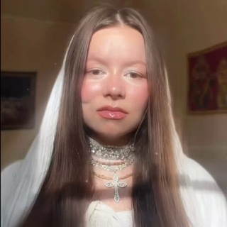 Telegram profile photo for Белая королева🤍
