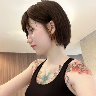 Telegram profile photo for 人妻反差熟女乱伦🔞