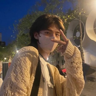 Telegram profile photo for amy’s tarot