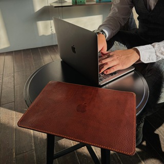 Telegram profile photo for MacCase - кожаные чехлы
