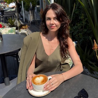 Telegram profile photo for Наталья Рогова I Психолог • Автор книг • Преподаватель