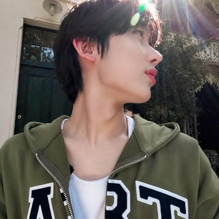 Telegram profile photo for . ` 𝕍i𝖺r · i𝗇𝕗𝗈 ۫₊