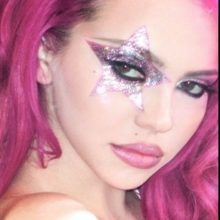 Telegram profile photo for CoraL(Obsessed with girls.)