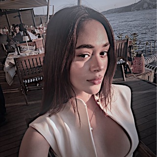 Telegram profile photo for 𝗆𝗂𝗑𝗂𝖾🦢
