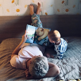 Telegram profile photo for Я читаю детство (Аудиосказки)