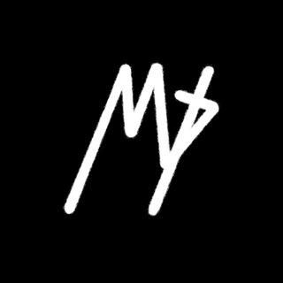 Telegram profile photo for Максина | Дизайнер, Контент-мейкер