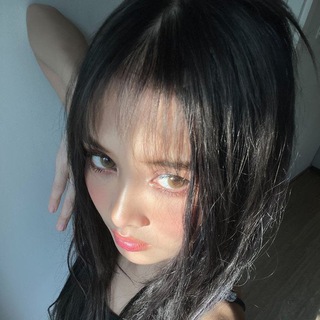 Telegram profile photo for Emilie Pay