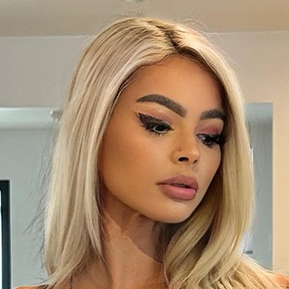 Telegram profile photo for Katie Bell
