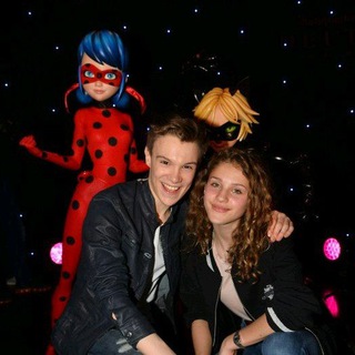 Telegram profile photo for Miraculous, temporada 4
