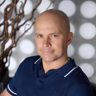 Telegram profile photo for Максим Елин | RIGHTHALL